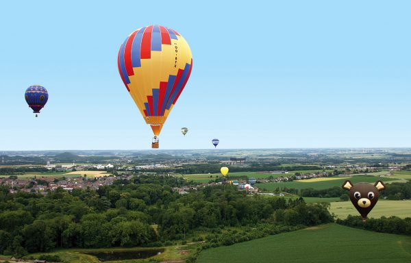 Carte postale “Challenge international de Montgolfières du Roeulx”